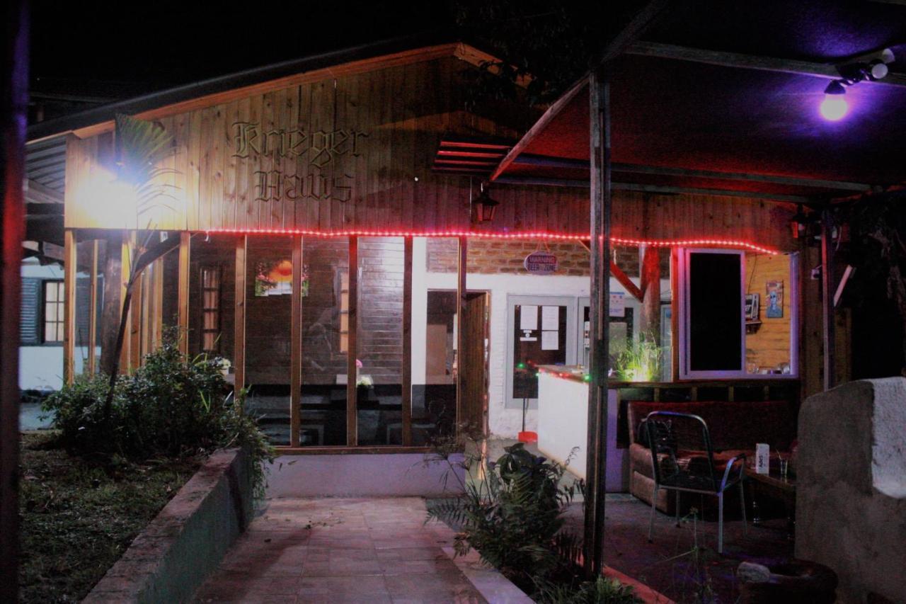 Hostel Krieger Haus Puerto Iguazú Exteriér fotografie