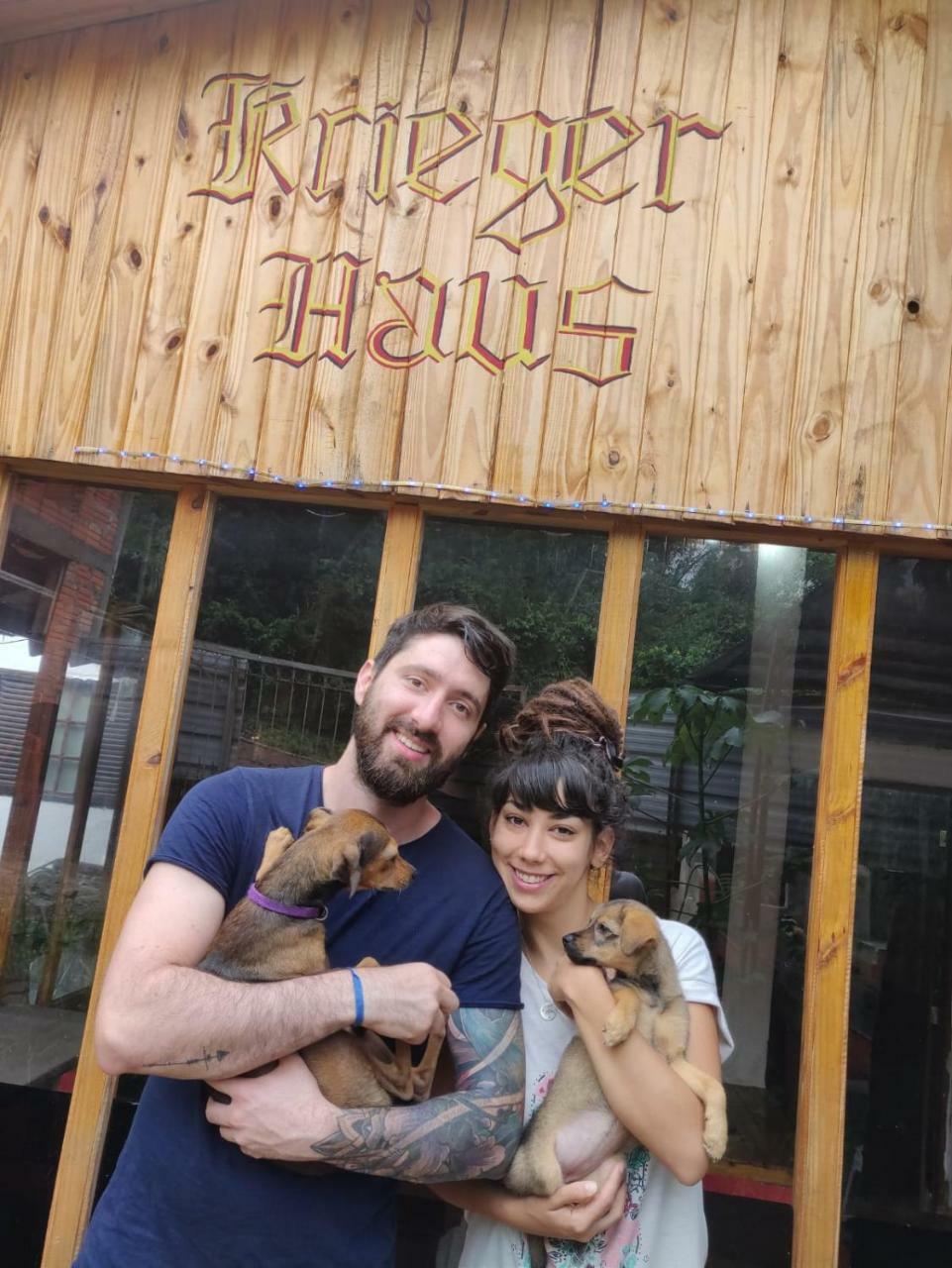 Hostel Krieger Haus Puerto Iguazú Exteriér fotografie